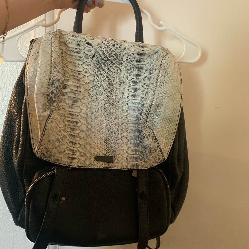 Rouge & Lounge bag